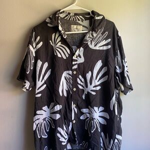 Folk Monochrome Leaf Pattern Shirt